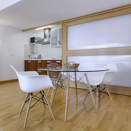 El Estudio De Lela *